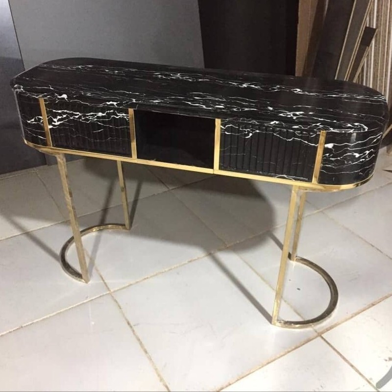 میز  ناخن تو نفره  وکیوم در طرح و رنگ بندی مختلف ارسال به سراسر کشور ارسال رایگان نیست به صورت پس کرایه می باشد
