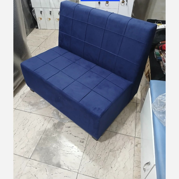 مبل گیم نت سه نفره باکیفیت بابهترین کیفیت چرم وپارچه دررنگ بندی متنوع هزینه ارسال به صورت پس کرایه به عهده مشتری میباشد