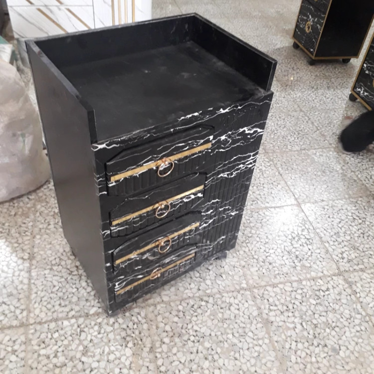 ترولی چرخدار وکیوم دررنگ بندی سفید ومشکی هزینه ارسال درب منزل توسط مشتری پرداخت میشود