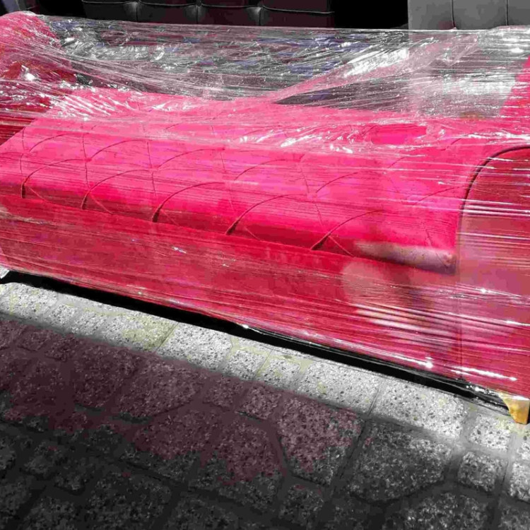 مبل لاوست شیک شرکتی دررنگ بندی متنوع هزینه ارسال درب منزل توسط مشتری پرداخت میشود