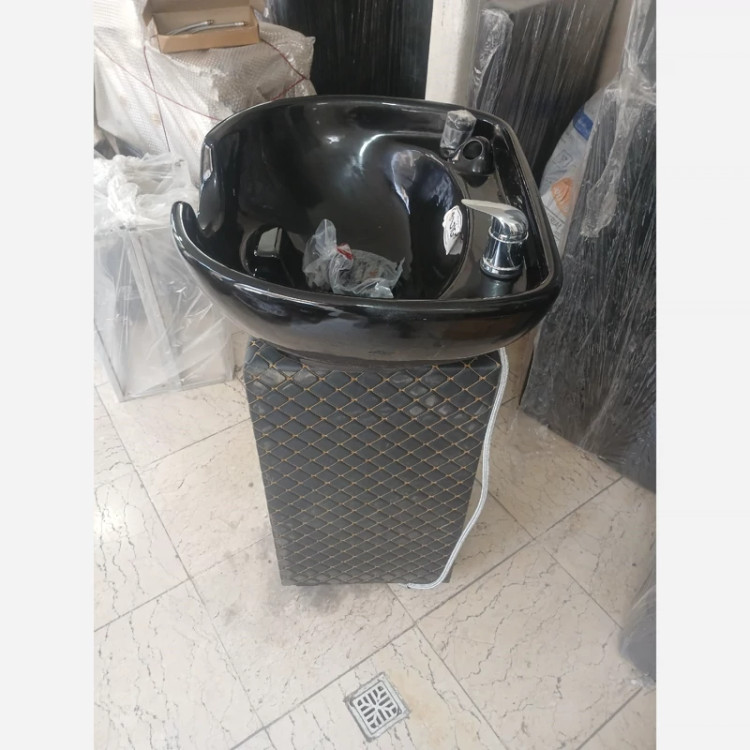 سرشور آرایشگاهی ایستاده بغل چرم باسنگ وشیرآلات هزبنه ارسال درب منزل توسط مشتری پرداخت میشود