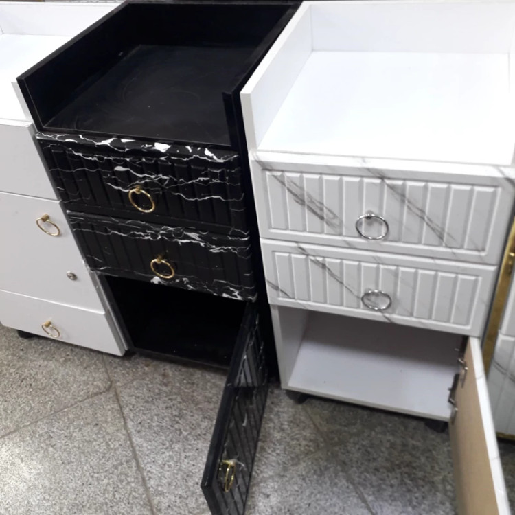 ترولی چوبی دررنگ بندی سفیدومشکی هزینه ارسال درب منزل توسط مشتری پرداخت میشود