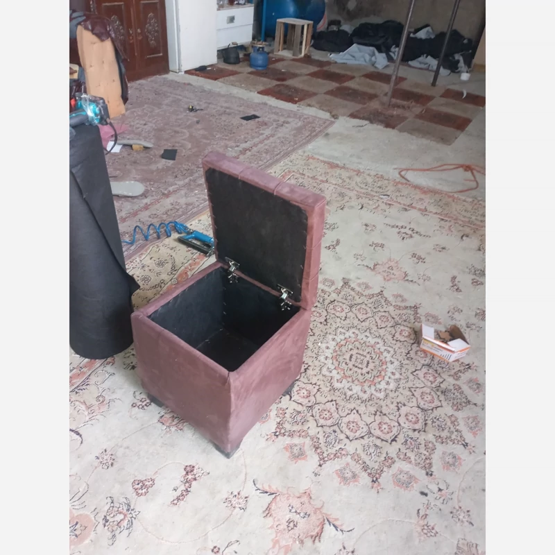 پاف باکسدار وصندوق دار به صورت پسکرایه می باشد